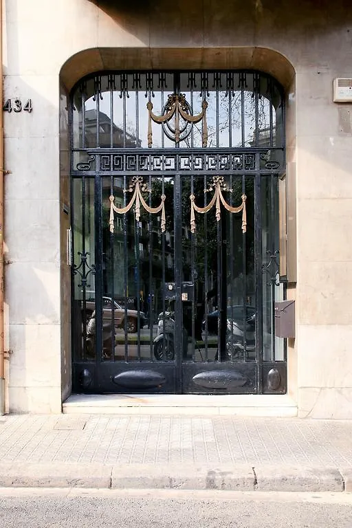 Casa Valeta Studio Apartment Barcelona