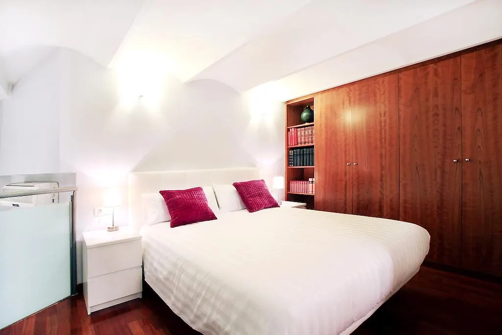 Casa Valeta Studio Apartment Barcelona
